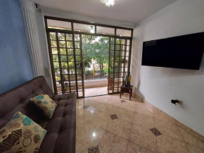Apartamento cerca Mall La Central y Estación Tranvía, Medellin